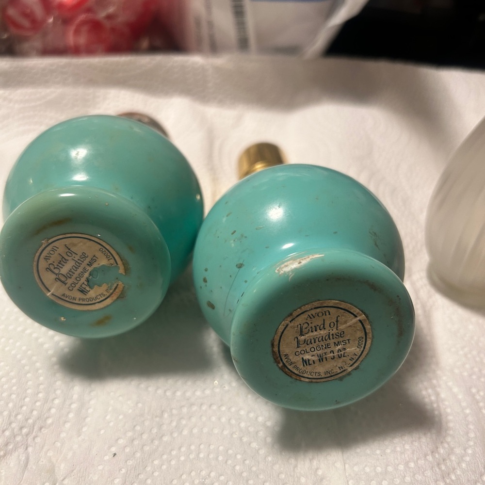 Vintage Avon Turquoise Perfume Bottle Set (2) Stopper + Atomizer – EMPTY - Picture 2 of 3